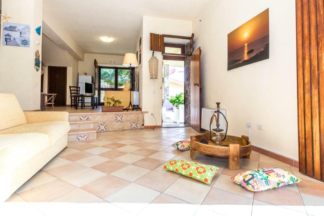 Mare Lughente Bed & Breakfast S'archittu Cuglieri Luaran gambar