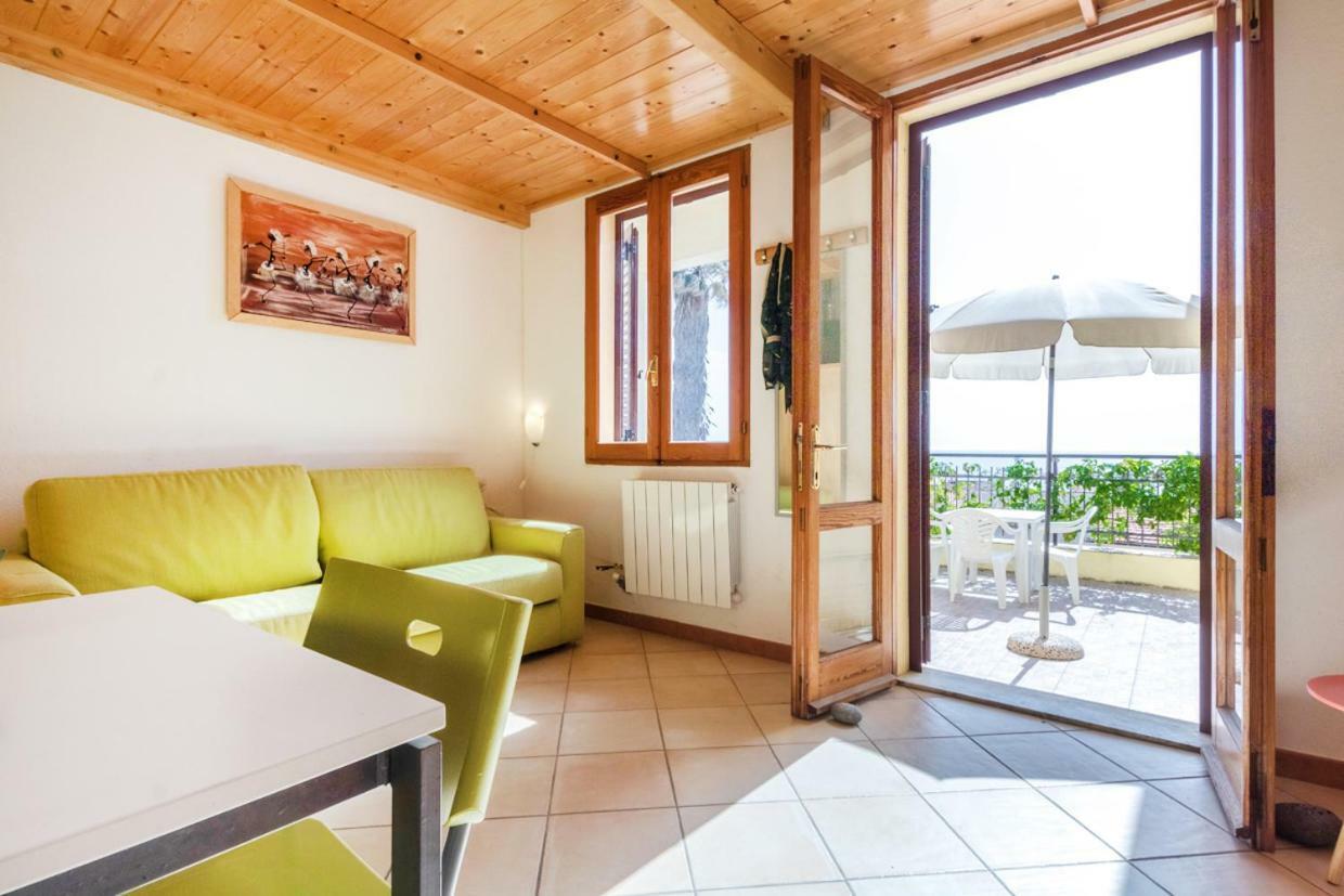 Mare Lughente Bed & Breakfast S'archittu Cuglieri Luaran gambar