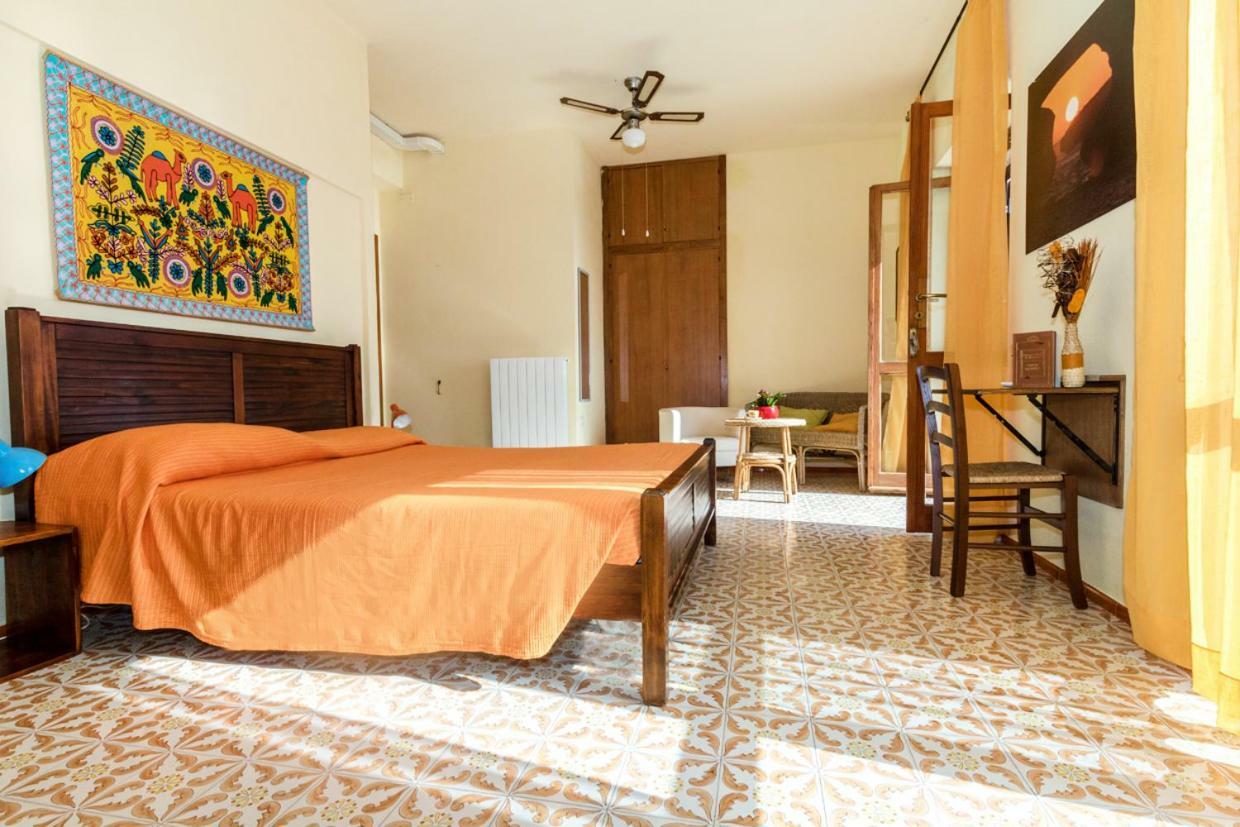 Mare Lughente Bed & Breakfast S'archittu Cuglieri Luaran gambar