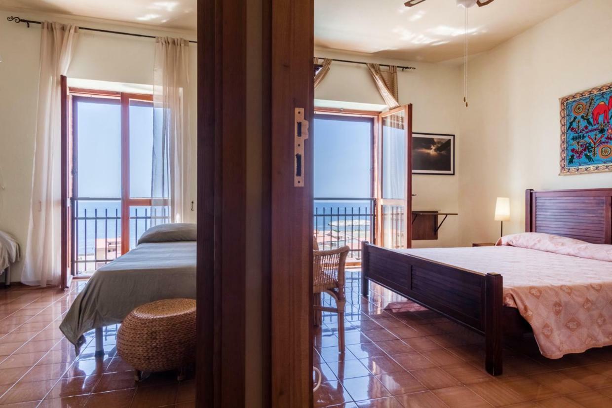 Mare Lughente Bed & Breakfast S'archittu Cuglieri Luaran gambar